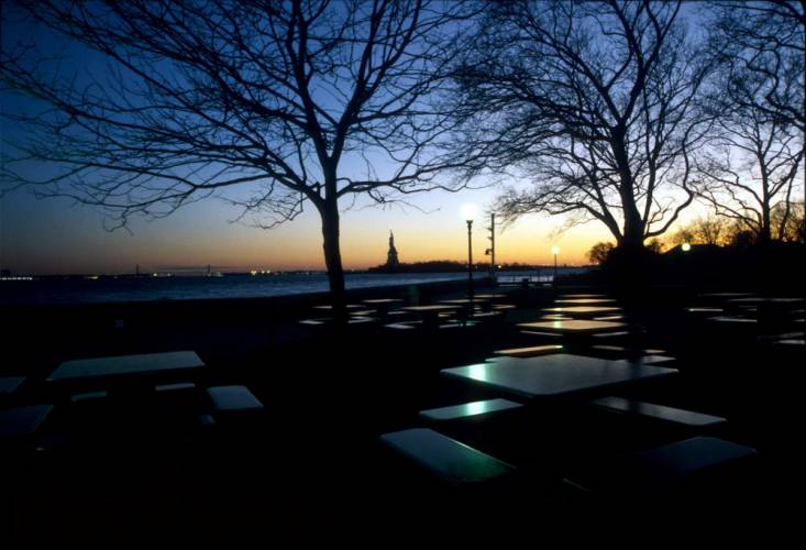 NYC_1999-12-17 09-00-00_R13F12